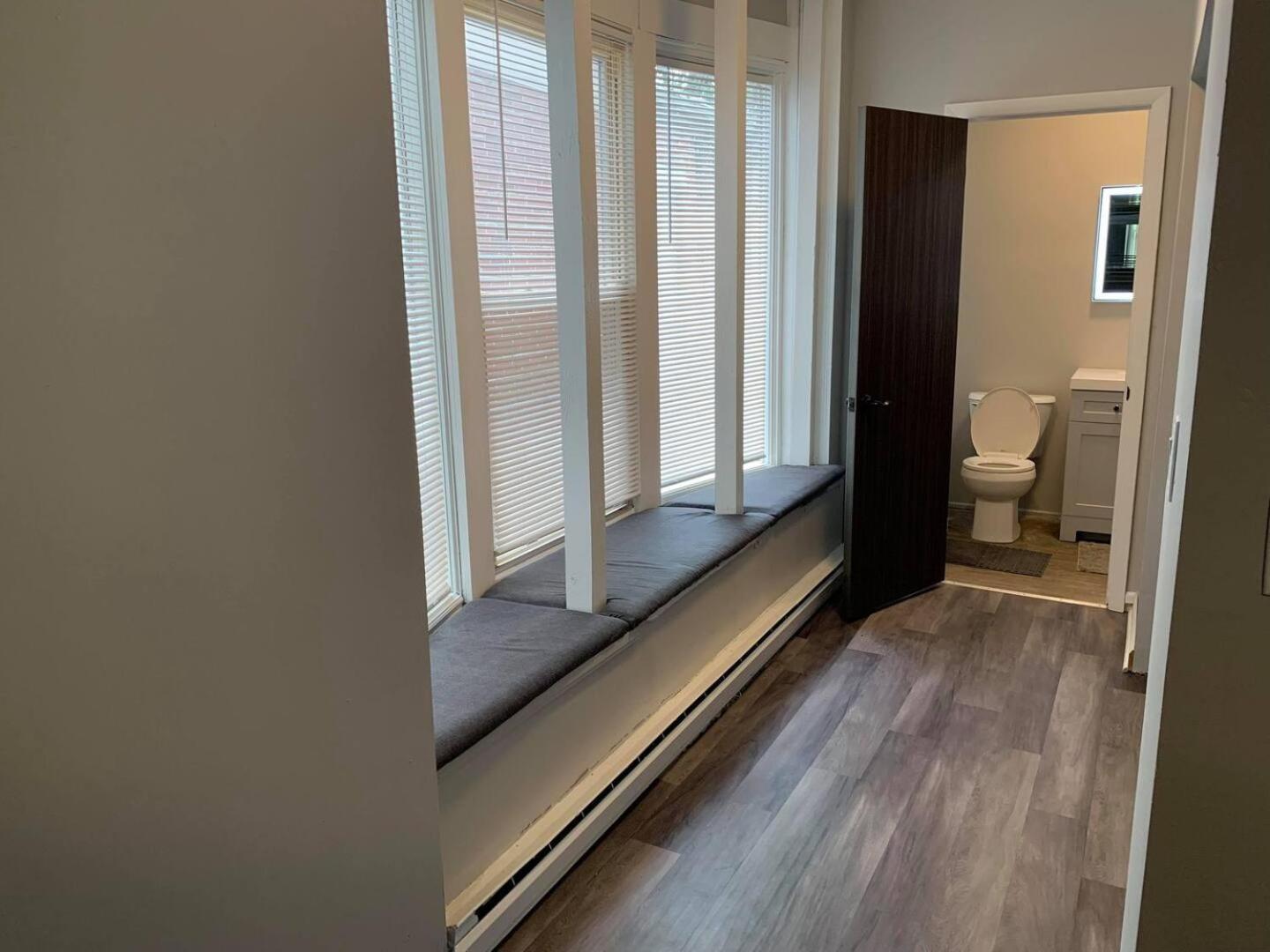 Privatunterkunft ☆☆ Modern Coed Dorm In ☆☆ Harrisburg