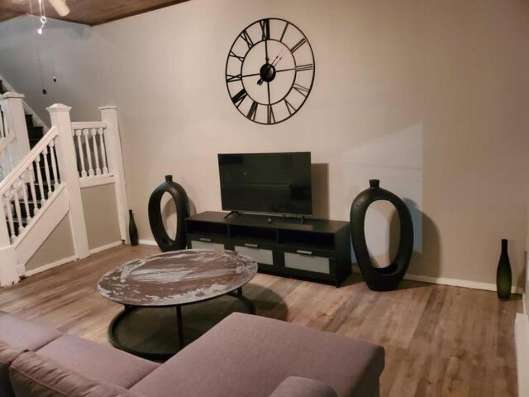 ☆☆ Modern Coed Dorm In ☆☆ Harrisburg