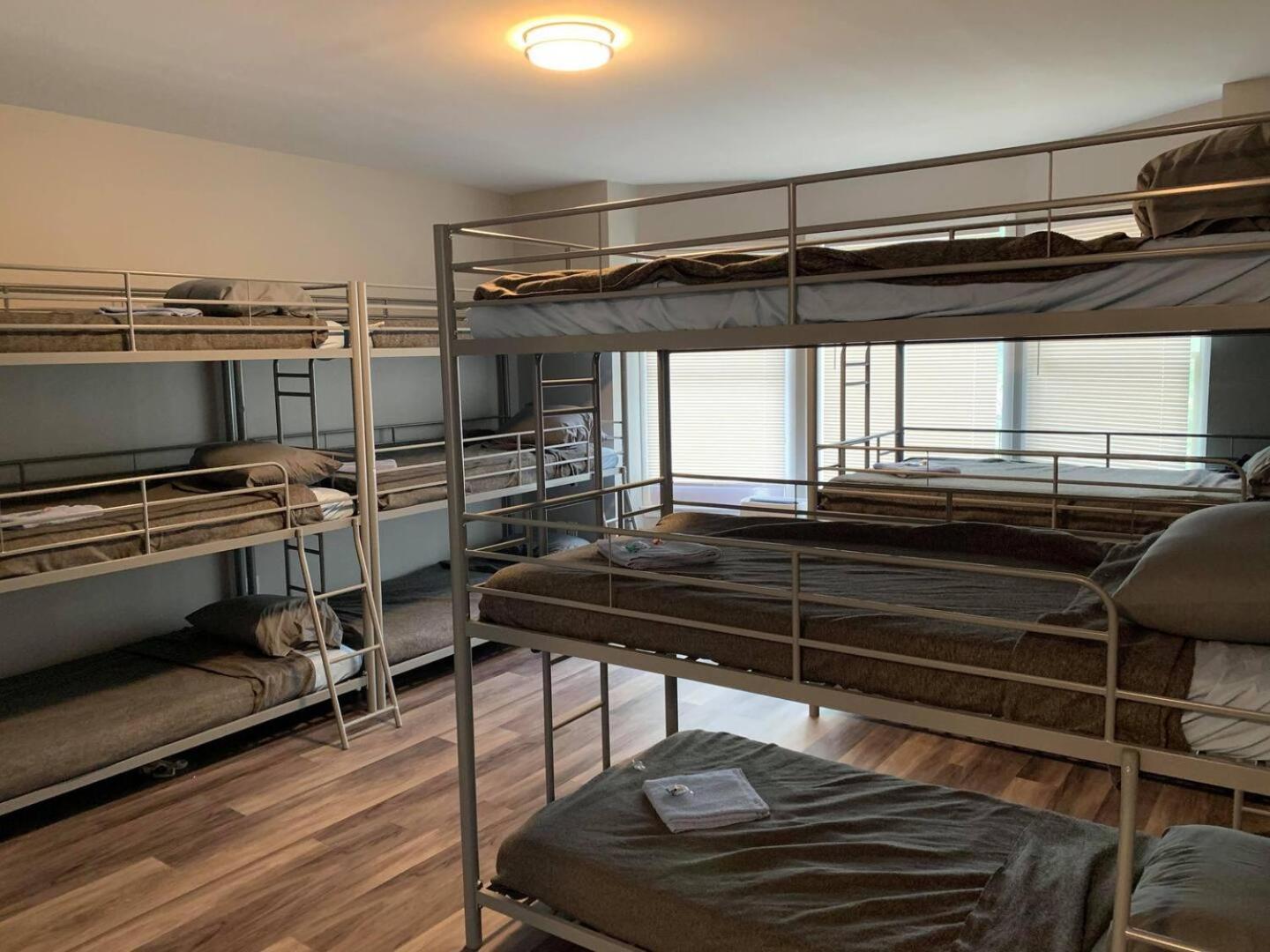 ☆☆ Modern Coed Dorm In ☆☆ Harrisburg
